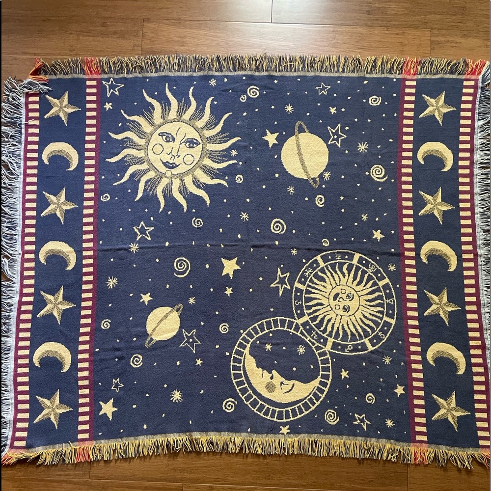 VINTAGE 90's Celestial throw / Tapestry